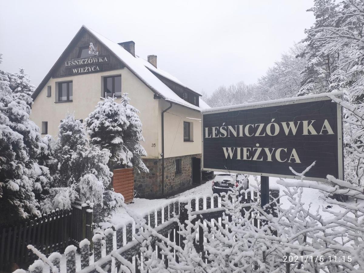 Lesniczowka Wiezyca I Domki Szymbark  Extérieur photo