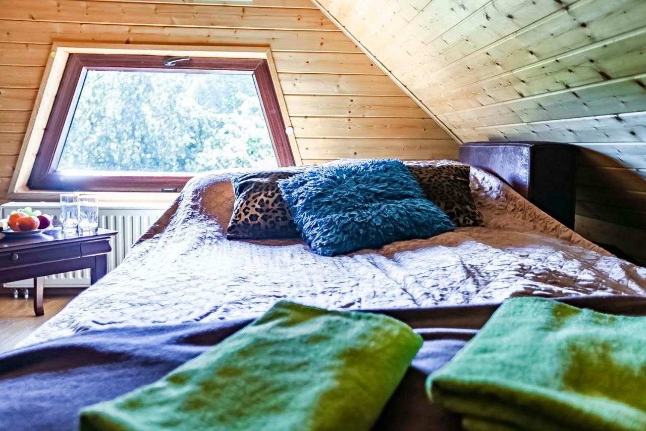 Lesniczowka Wiezyca I Domki Szymbark  Extérieur photo