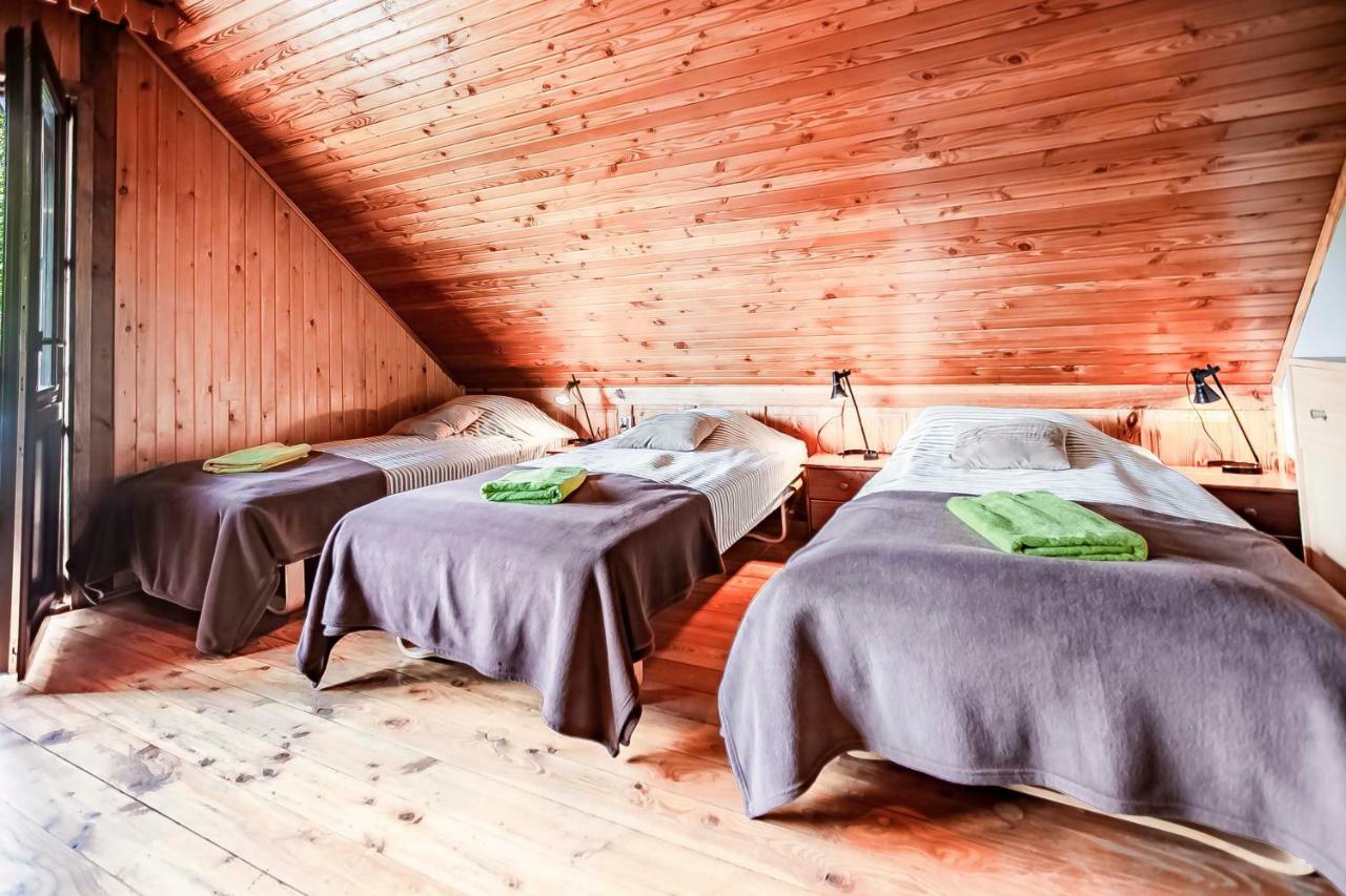 Lesniczowka Wiezyca I Domki Szymbark  Extérieur photo